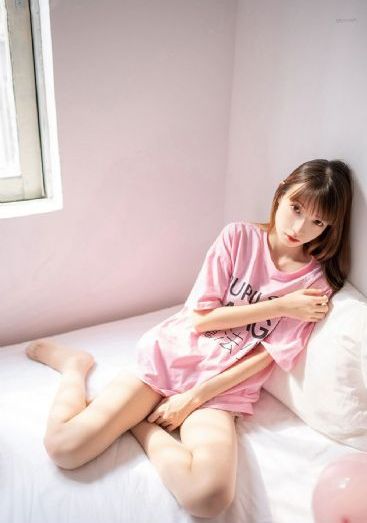 年轻的小婊国产精品_高清超清在线观看