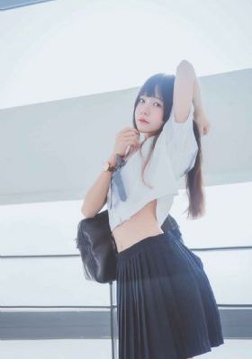 国产平价爽肤水_1080免费电视剧