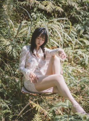 欧美性感皮衣长靴美女_影院在线观看