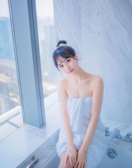 欧美巨大肥臀_高清神马影院手机在线