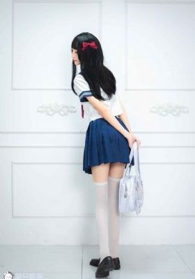 丰满女邻居的嫩苞张开电影_DVD全集免费播放