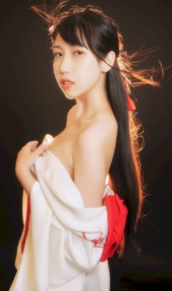 国产奔驰a200l落地价格_DVDHD在线观看
